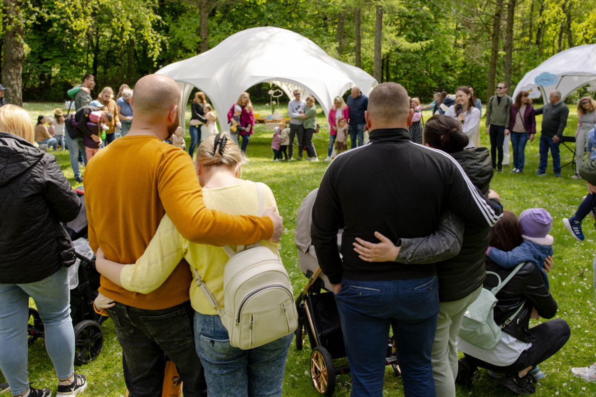 Sventes akimirkos2 scaled 1.jpg